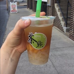 Meet your Posher, Alina